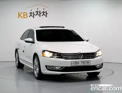 Volkswagen Passat 2015 2.0 Автомат в Москве № 215092, миниатюра 2