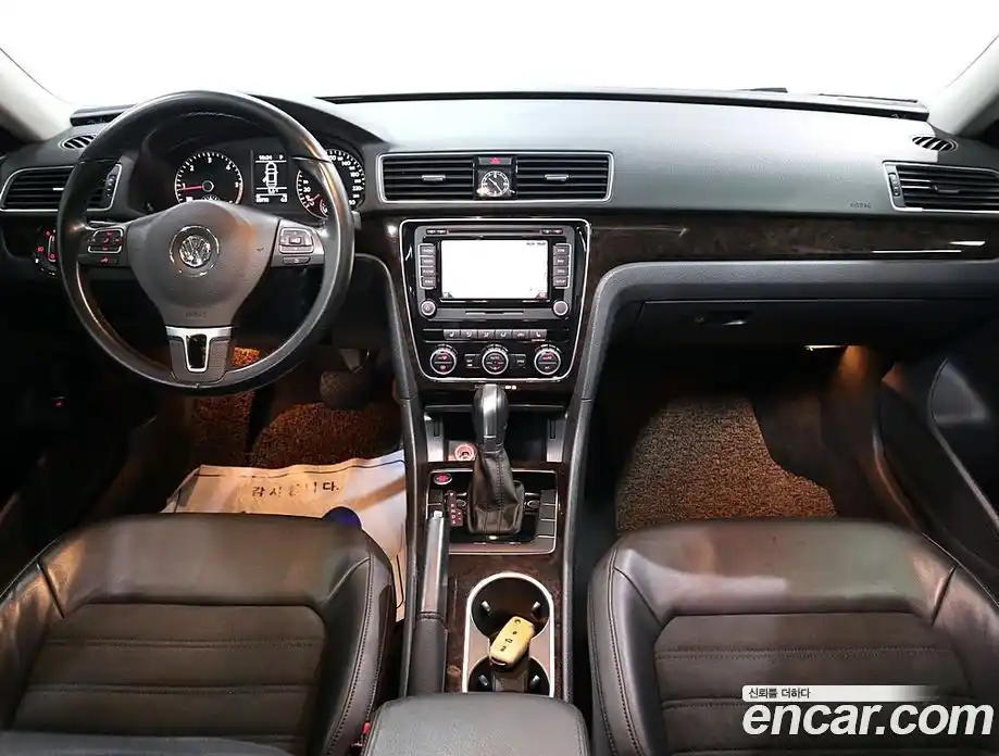 Volkswagen Passat 2015 2.0 Автомат в Москве № 215092, фото 5