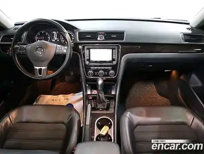 Volkswagen Passat 2015 2.0 Автомат в Москве № 215092, миниатюра 5