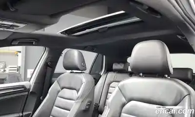 Volkswagen Golf, 2015