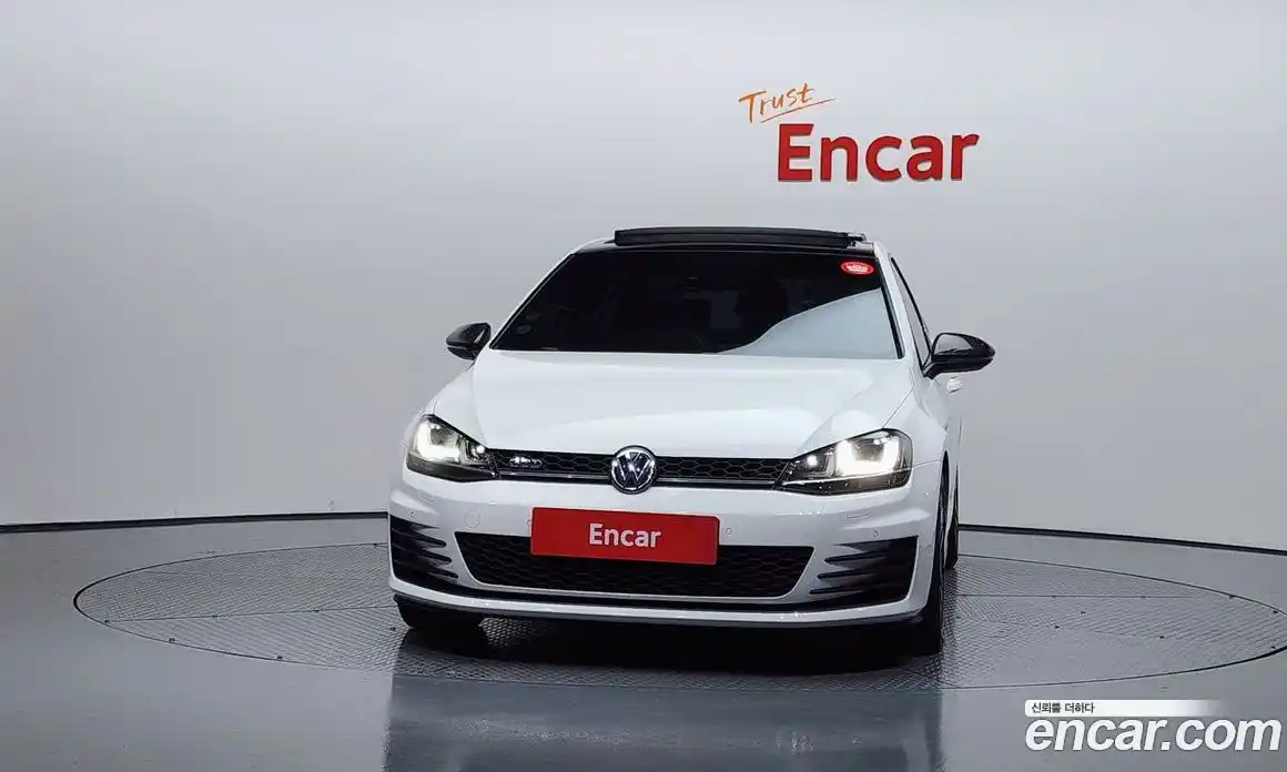 Volkswagen Golf 2015 2.0 Автомат в Москве № 219872, фото 4