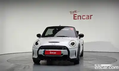 Mini Cooper Convertible 2023 2.0 Автомат в Москве № 221867, миниатюра 4