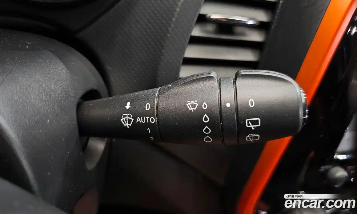 Renault QM3 2015 1.5 Автомат в Москве № 224309, фото 19