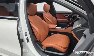 Mercedes-Benz S-Class 2022 2.9 Автомат в Москве № 225237, миниатюра 3