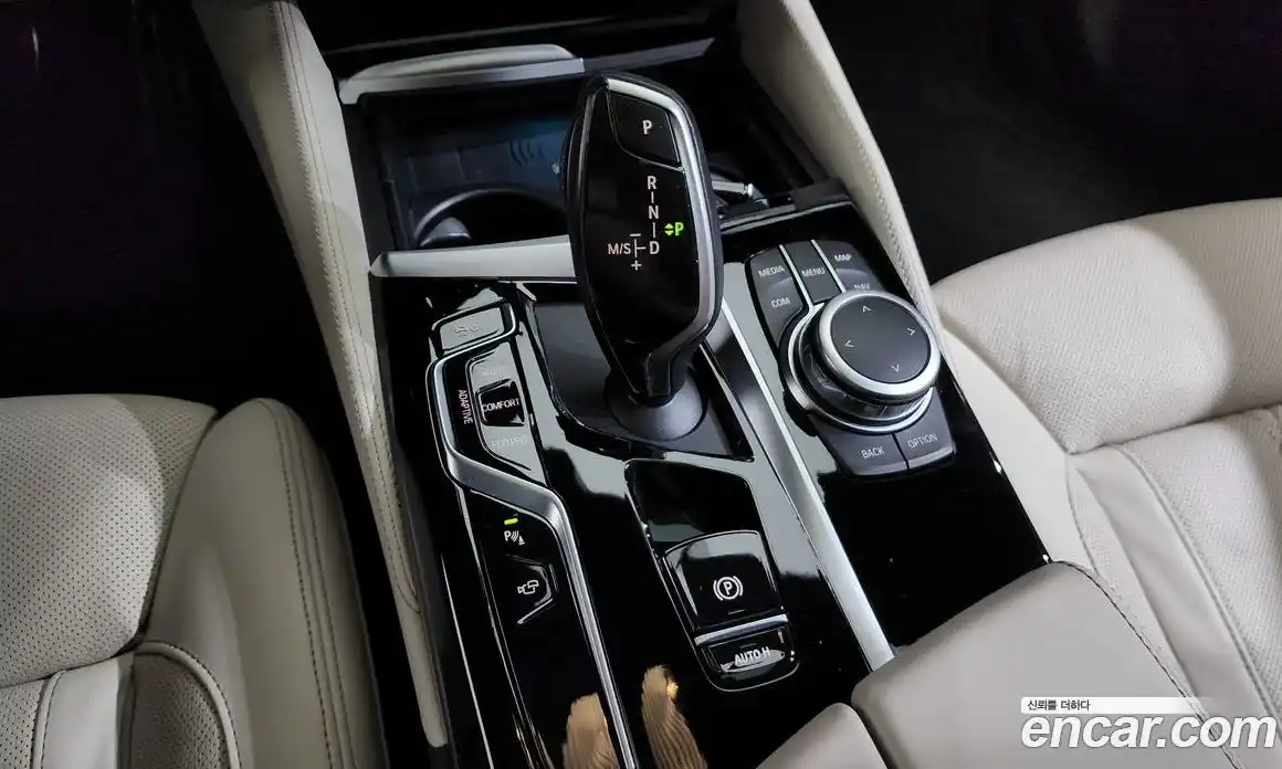 BMW 5-Series 2022 4.4 Автомат в Москве № 229237, фото 20