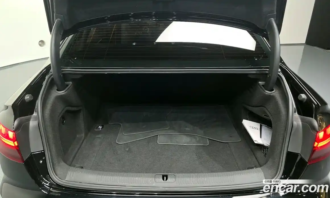 Audi A4 2021 2.0 Автомат в Москве № 229854, фото 12