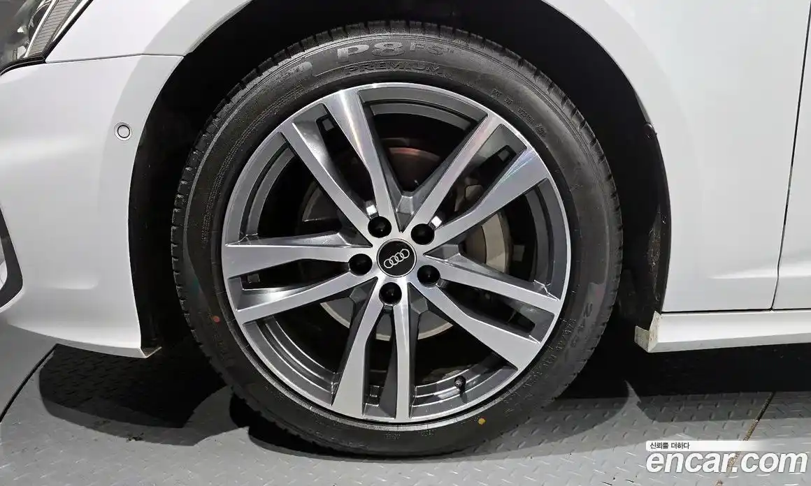 Audi A6 2022 2.0 Автомат в Москве № 229937, фото 10