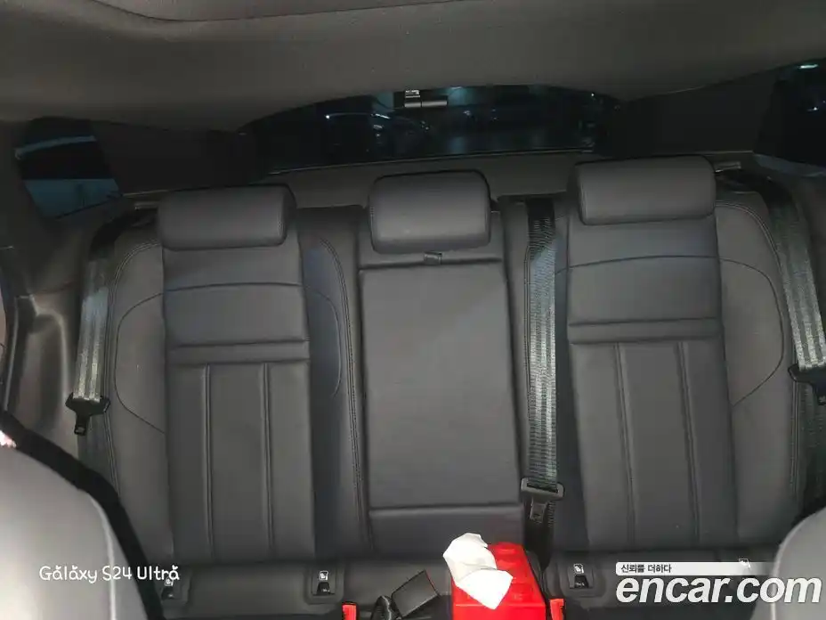 Land Rover Range-Rover Evoque 2025 2.0 Автомат в Москве № 231131, фото 11