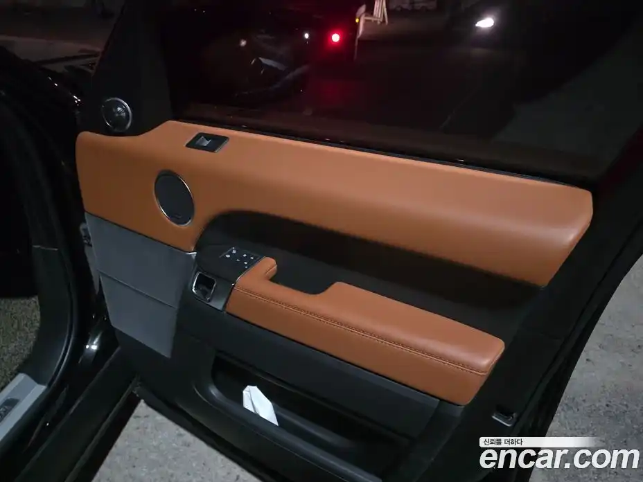 Land Rover Range-Rover Sport 2017 3.0 Автомат в Москве № 231349, фото 10