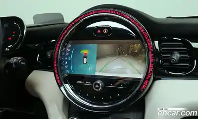 Mini Cooper 2023 2.0 Автомат в Москве № 231489, миниатюра 10