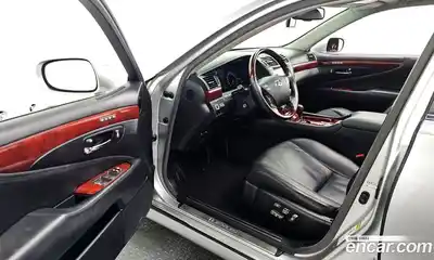 Lexus LS 2010 4.6 Автомат в Москве № 231979, миниатюра 11