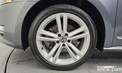 Volkswagen Passat 2013 2.0 Автомат в Москве № 232093, миниатюра 5