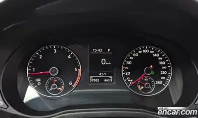 Volkswagen Passat 2013 2.0 Автомат в Москве № 232093, миниатюра 8