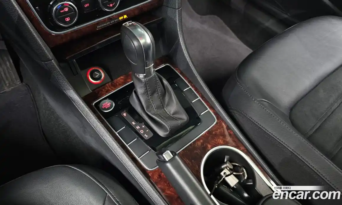 Volkswagen Passat 2013 2.0 Автомат в Москве № 232093, фото 9