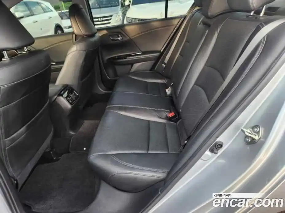 Honda Accord 2017 2.4 Автомат в Москве № 232962, фото 19