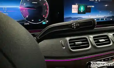 Mercedes-Benz GLE-Class 2025 2.0 Автомат в Москве № 237821, миниатюра 9