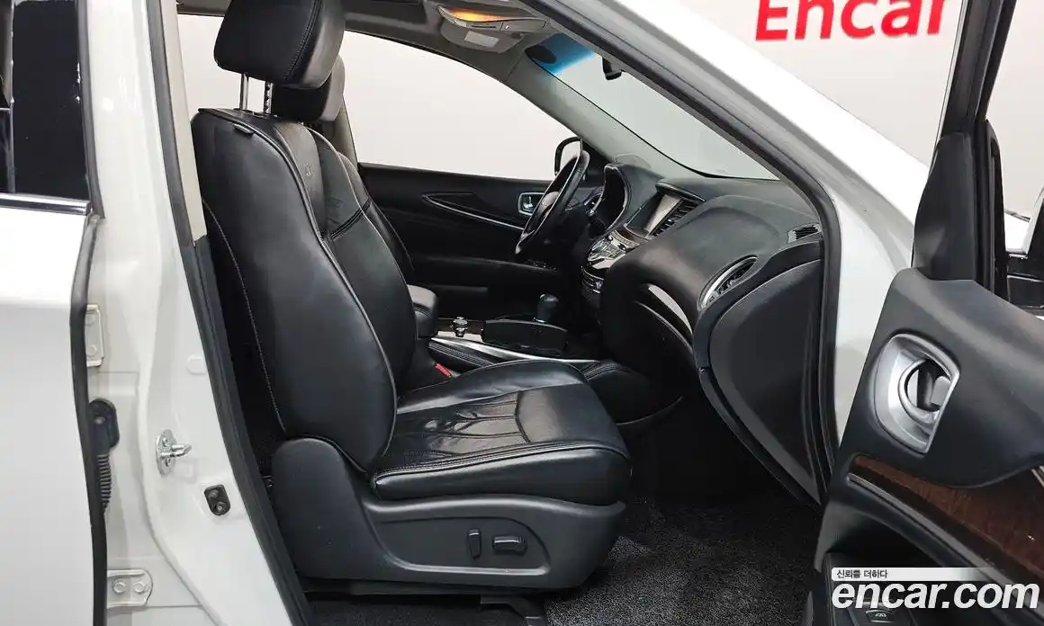 Infiniti QX60 2014 3.5 Автомат в Москве № 250256, фото 13