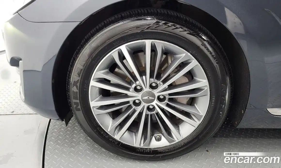 Genesis EQ900 2016 3.3 Автомат в Москве № 25217, фото 19