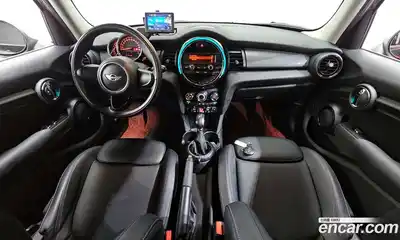 Mini Cooper 2017 1.5 Автомат в Москве № 253365, миниатюра 7