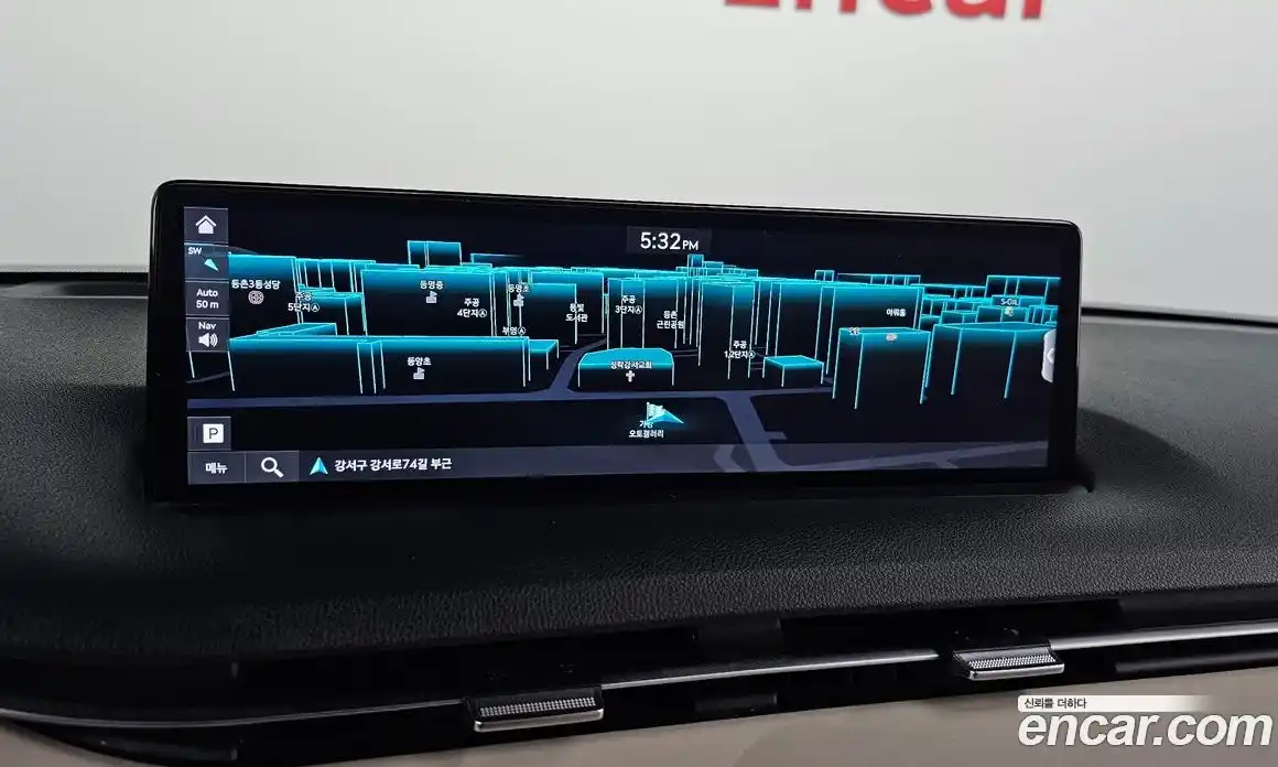 Genesis GV70 2021 2.5 Автомат в Москве № 25439, фото 18