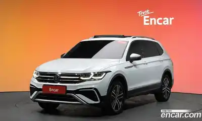 Volkswagen Tiguan 2023 2.0 Автомат в Москве № 254510, миниатюра 8