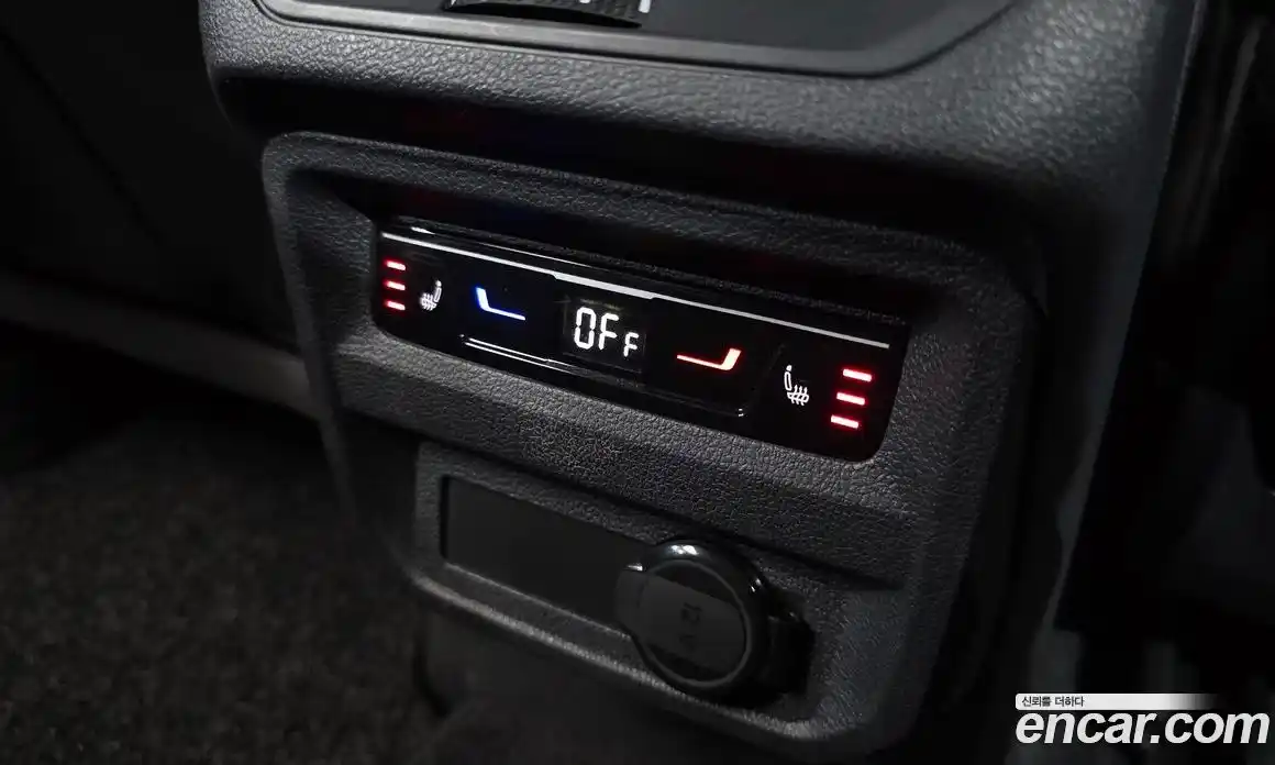 Volkswagen Tiguan 2023 2.0 Автомат в Москве № 254510, фото 9