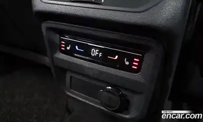 Volkswagen Tiguan 2023 2.0 Автомат в Москве № 254510, миниатюра 9