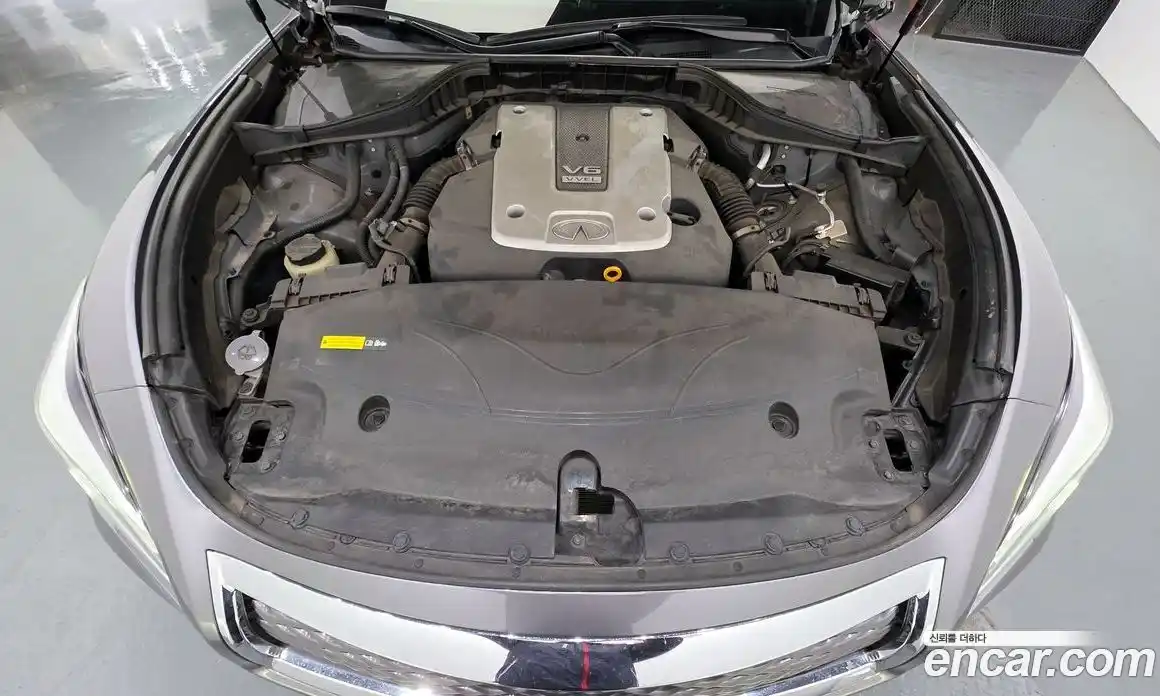 Infiniti Q70 2018 3.7 Автомат в Москве № 256151, фото 8