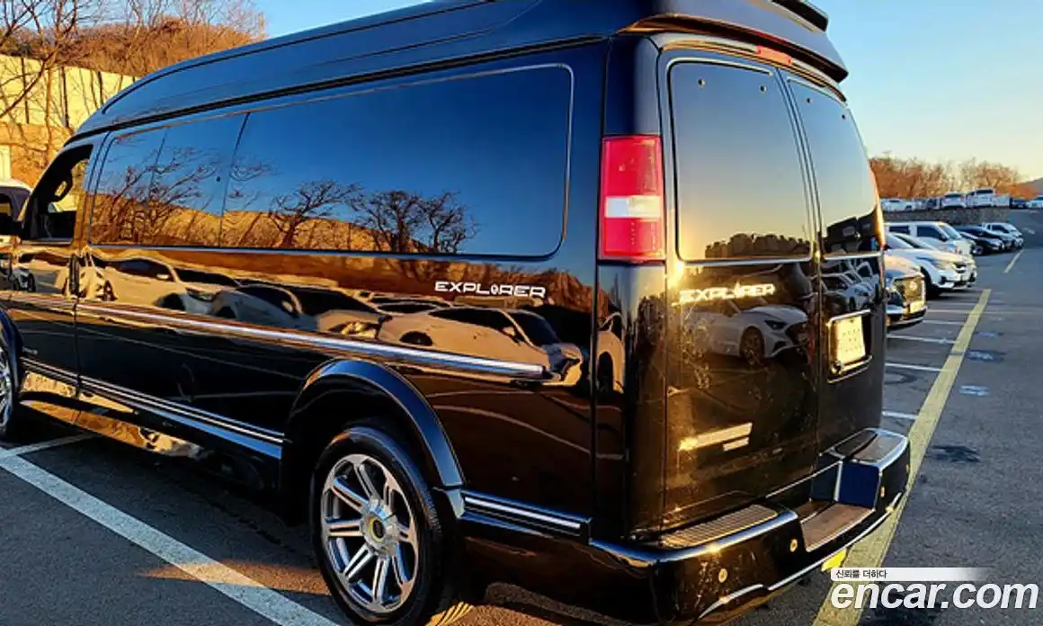 Chevrolet Express Van 2016 6.0 Автомат в Москве № 256313, фото 20