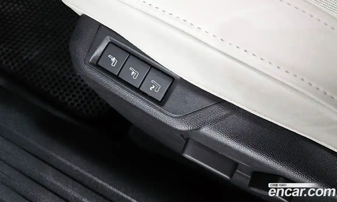 Citroen DS3 2021 1.5 Автомат в Москве № 256787, фото 14