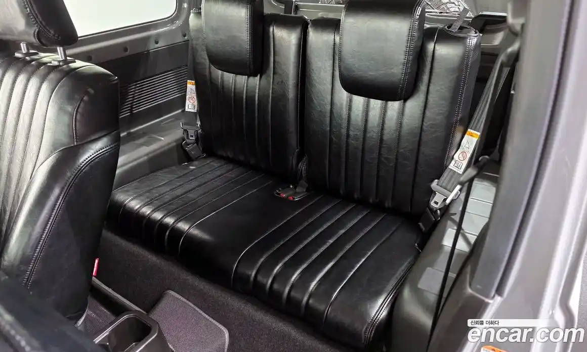 Suzuki Jimny 2024 1.5 Автомат в Москве № 257685, фото 12