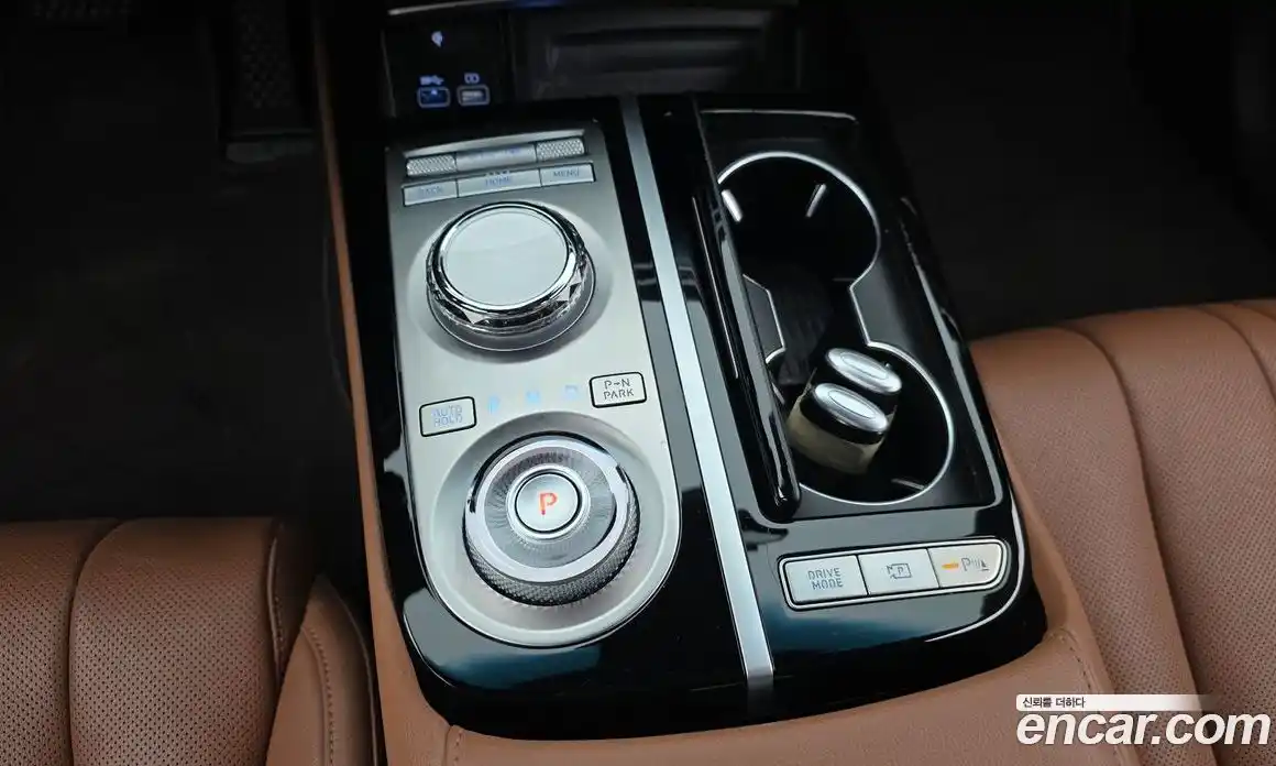 Genesis G80 2024 2.5 Автомат в Москве № 26640, фото 18