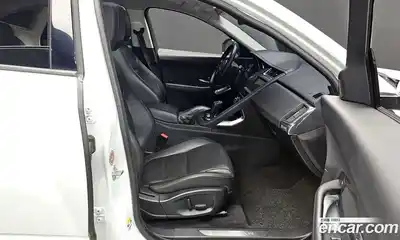 Jaguar E-Pace 2019 2.0 Автомат в Москве № 268052, миниатюра 11