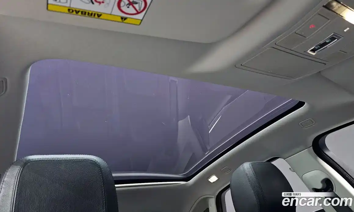 Jaguar E-Pace 2019 2.0 Автомат в Москве № 268052, фото 19