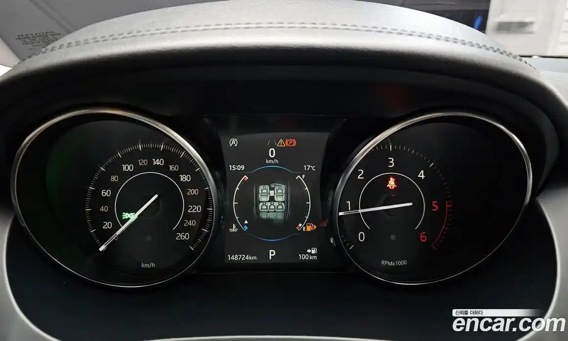 Jaguar E-Pace 2019 2.0 Автомат в Москве № 268052, фото 8