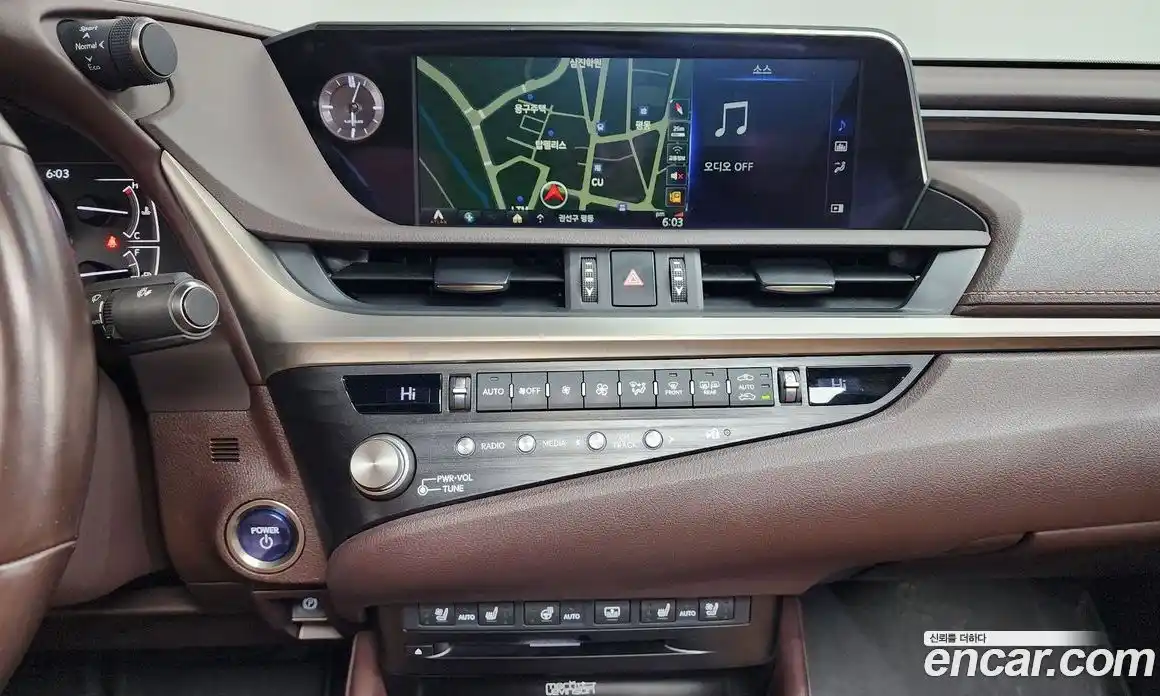 Lexus ES 2021 2.5 Автомат в Москве № 275601, фото 9