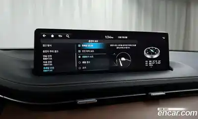 Genesis GV70 2023 2.5 Автомат в Москве № 27592, миниатюра 2