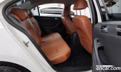 Volkswagen Jetta, 2014