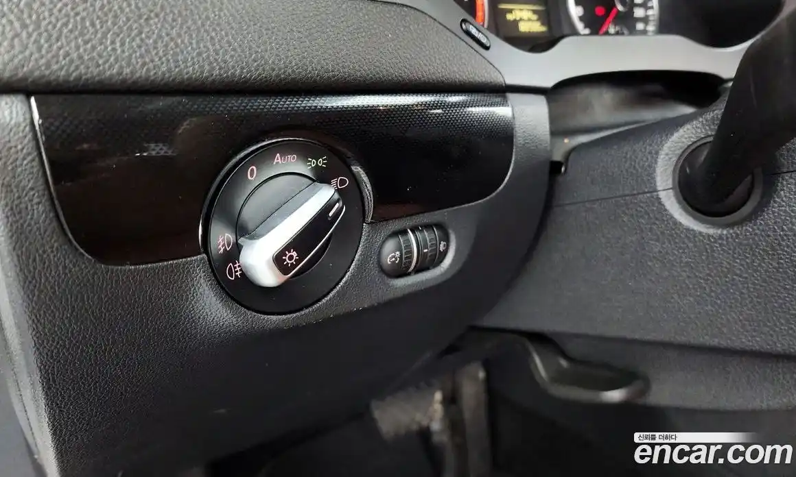 Volkswagen Jetta 2014 1.6 Автомат в Москве № 277829, фото 18