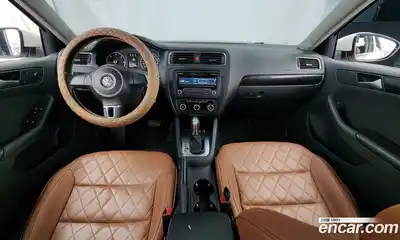 Volkswagen Jetta 2014 1.6 Автомат в Москве № 277829, миниатюра 10