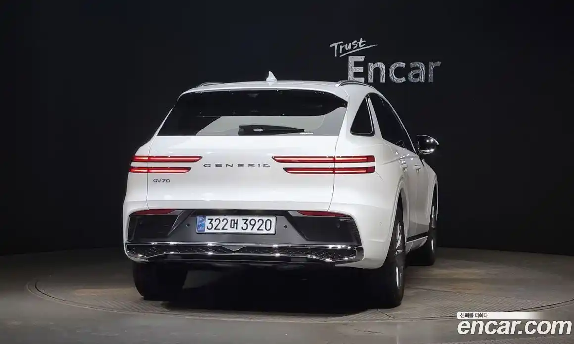 Genesis GV70 2025 2.5 Автомат в Москве № 27848, фото 4