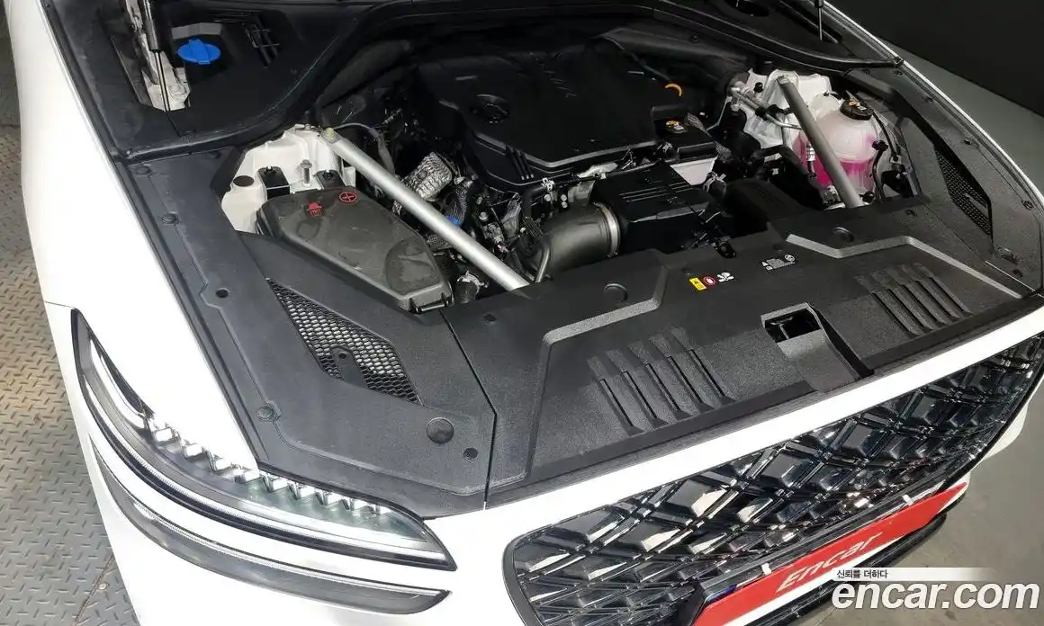 Genesis GV70 2025 2.5 Автомат в Москве № 27848, фото 6