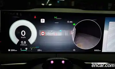 Genesis GV70 2025 2.5 Автомат в Москве № 27848, миниатюра 8