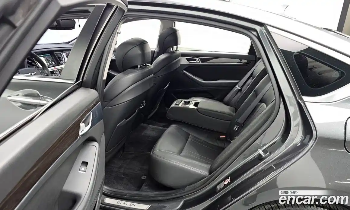 Genesis G80 2017 3.3 Автомат в Москве № 27887, фото 11