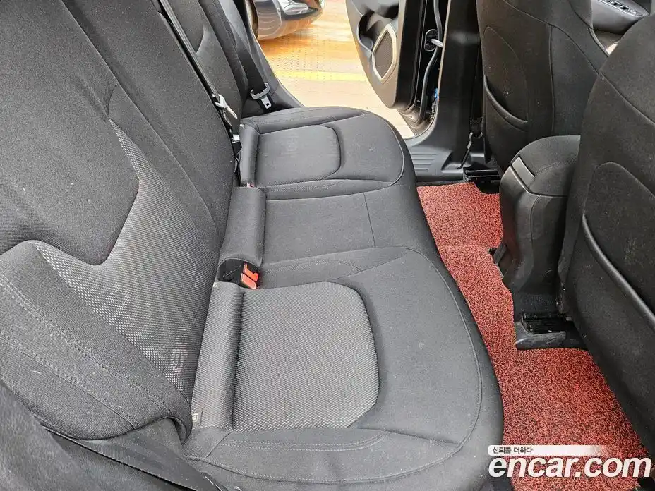 Jeep Renegade 2017 2.4 Автомат в Москве № 279157, фото 13