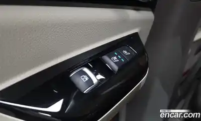 Kia Canival 2023 2.2 Автомат в Москве № 287116, миниатюра 6