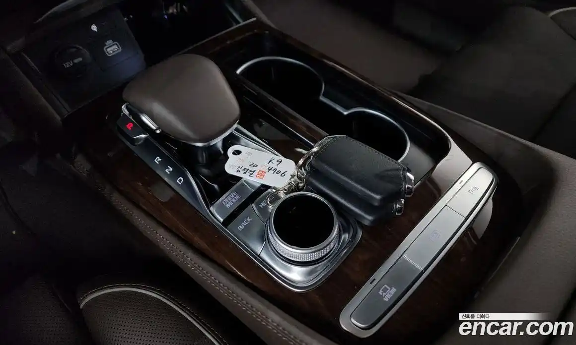 Kia K9 2020 3.8 Автомат в Москве № 287777, фото 7