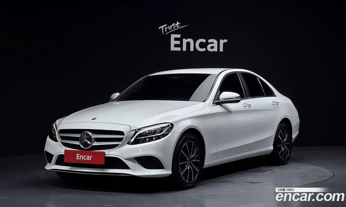 Mercedes-Benz C-Class 2019 2.0 Автомат в Москве № 289441, фото 14