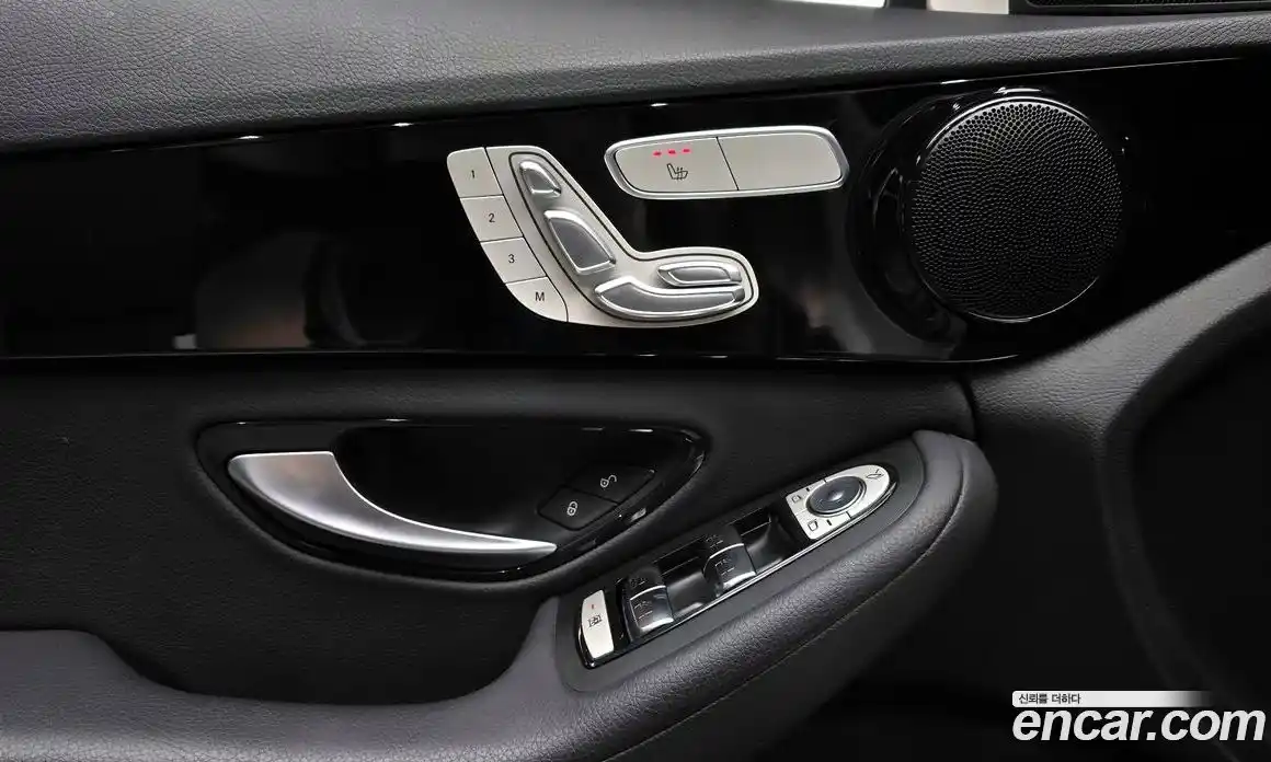 Mercedes-Benz C-Class 2019 2.0 Автомат в Москве № 289441, фото 15