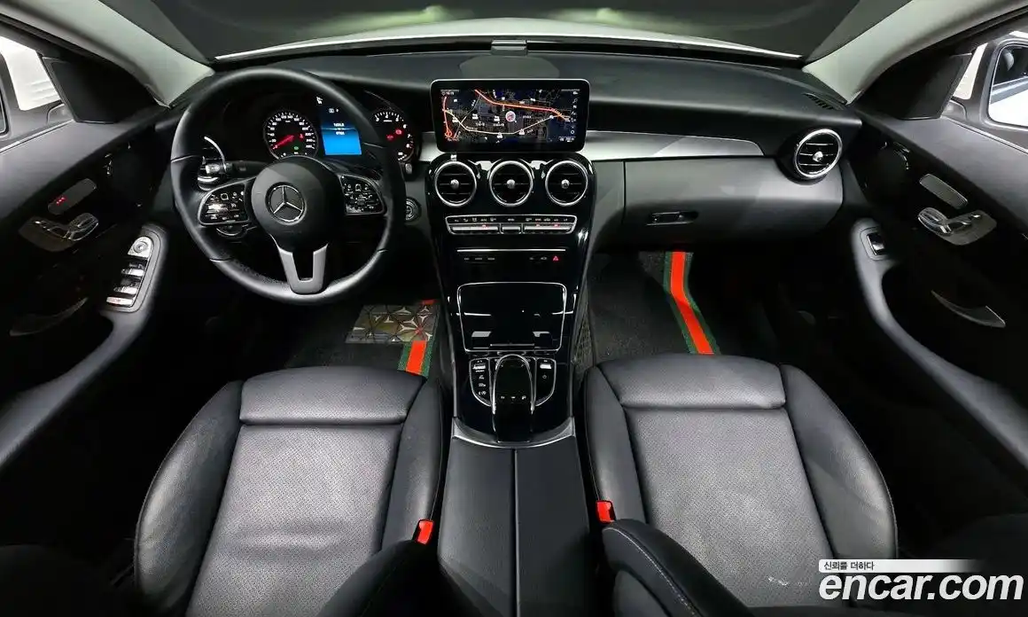 Mercedes-Benz C-Class 2019 2.0 Автомат в Москве № 289441, фото 17